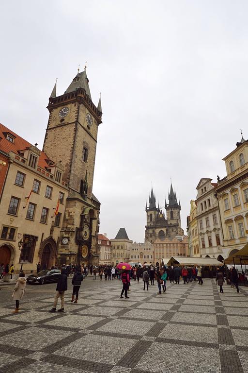 Cozy Flat By The Astronomical Clock Prague Exterior photo