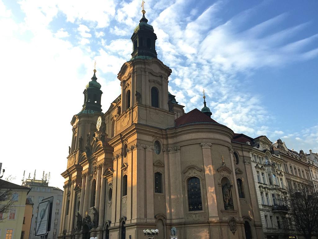 Cozy Flat By The Astronomical Clock Prague Exterior photo