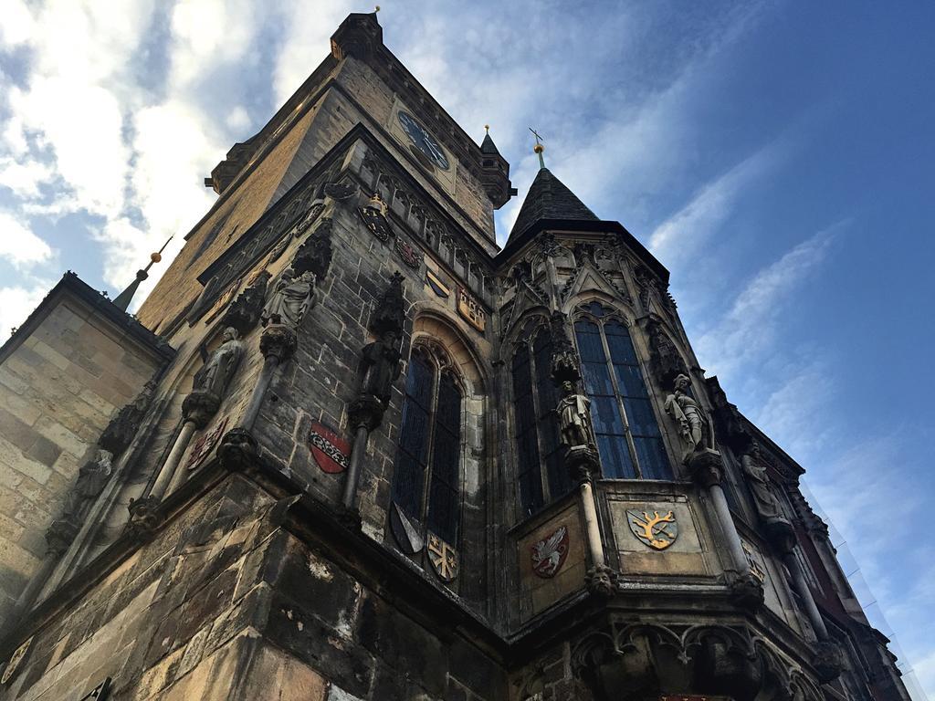 Cozy Flat By The Astronomical Clock Prague Exterior photo