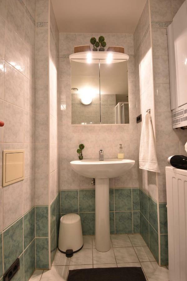 Cozy Flat By The Astronomical Clock Prague Exterior photo