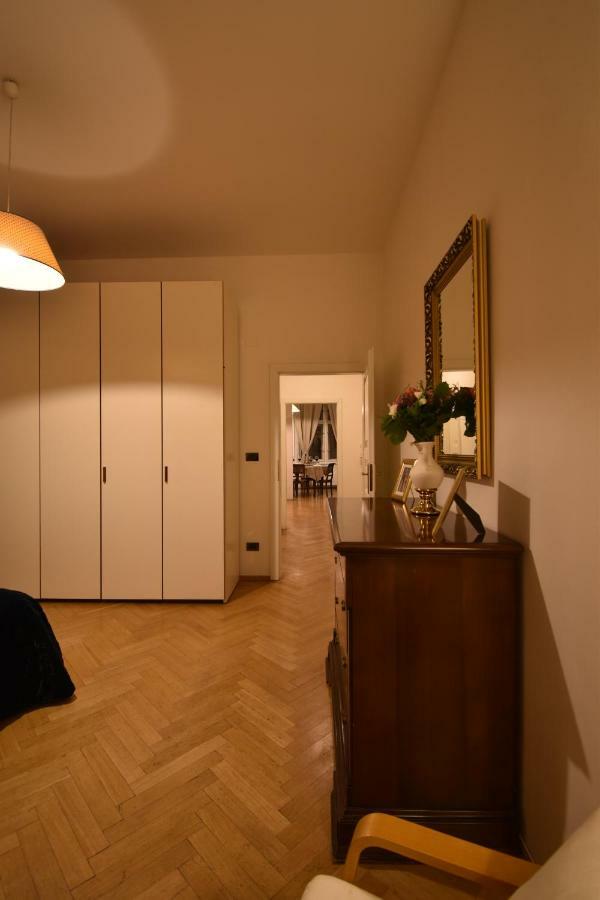 Cozy Flat By The Astronomical Clock Prague Exterior photo